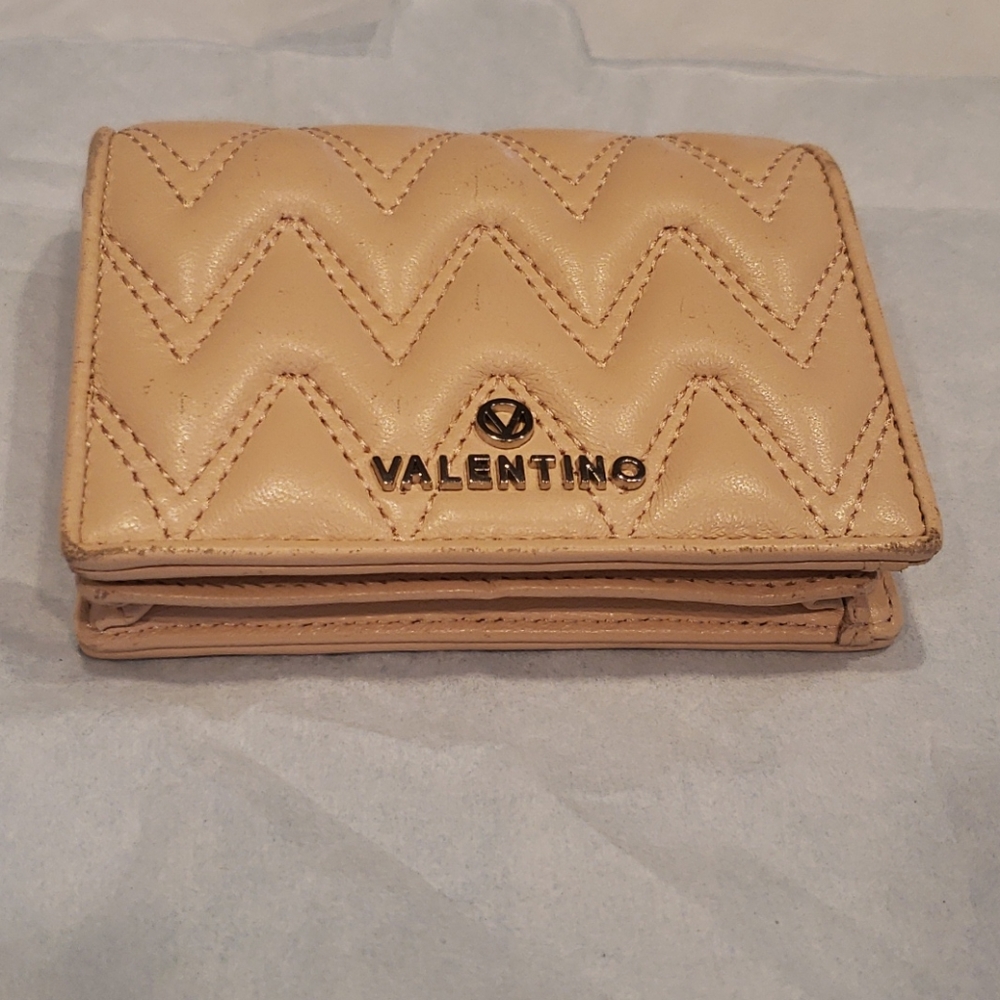 Valentino wallet